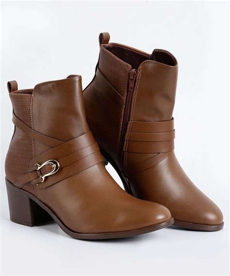 bota chanel cano curto|Botas De Cano Baixo .